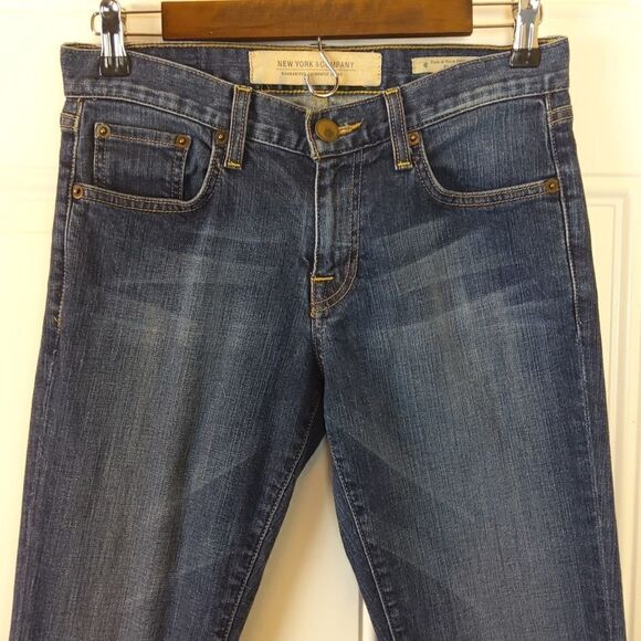 New York & Company premium Flare five-pocket Jeans - Picture 1 of 13